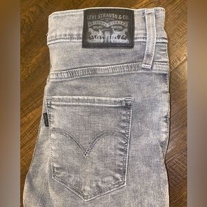 Levi’s Womens 720 High Rise Skinny Jeans size 25